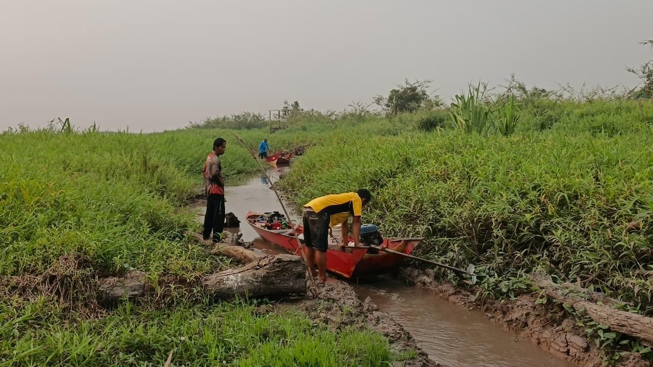 Perahu 2.jpeg